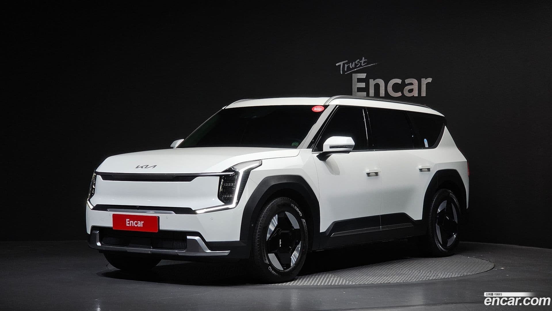Main__Slider__Photo:EV9 Kia 2025.5-0