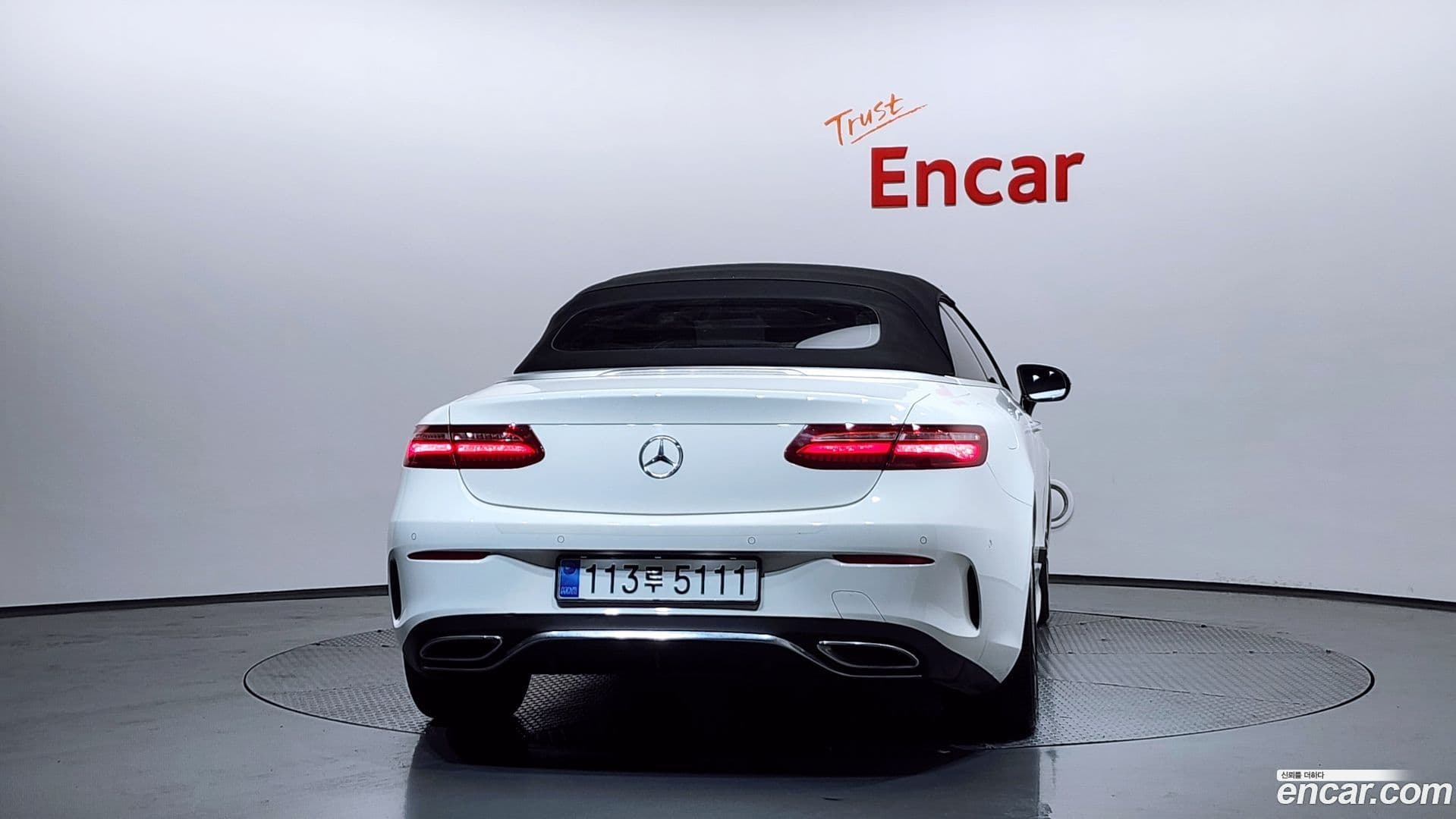 Main__Slider__Photo:E-Class Mercedes-Benz 2018.10-3