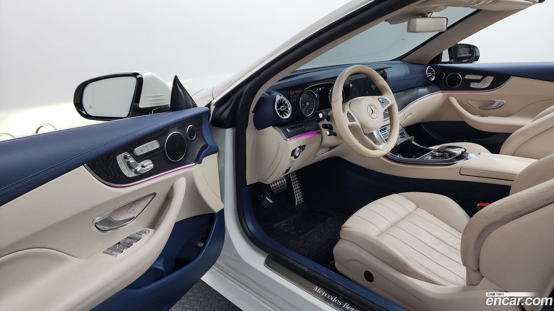 Main__Slider__Photo:E-Class Mercedes-Benz 2018.10-9