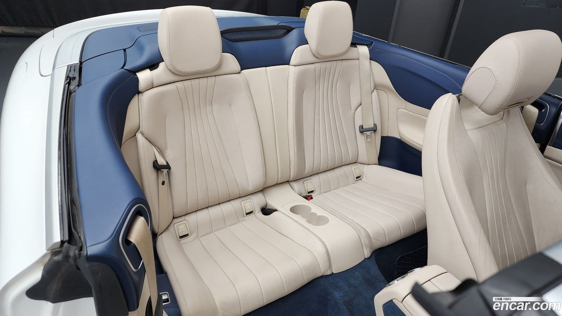 Main__Slider__Photo:E-Class Mercedes-Benz 2018.10-11