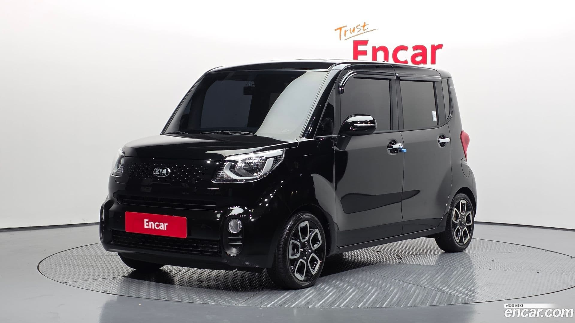 Main__Slider__Photo:RAY Kia 2021.3-0