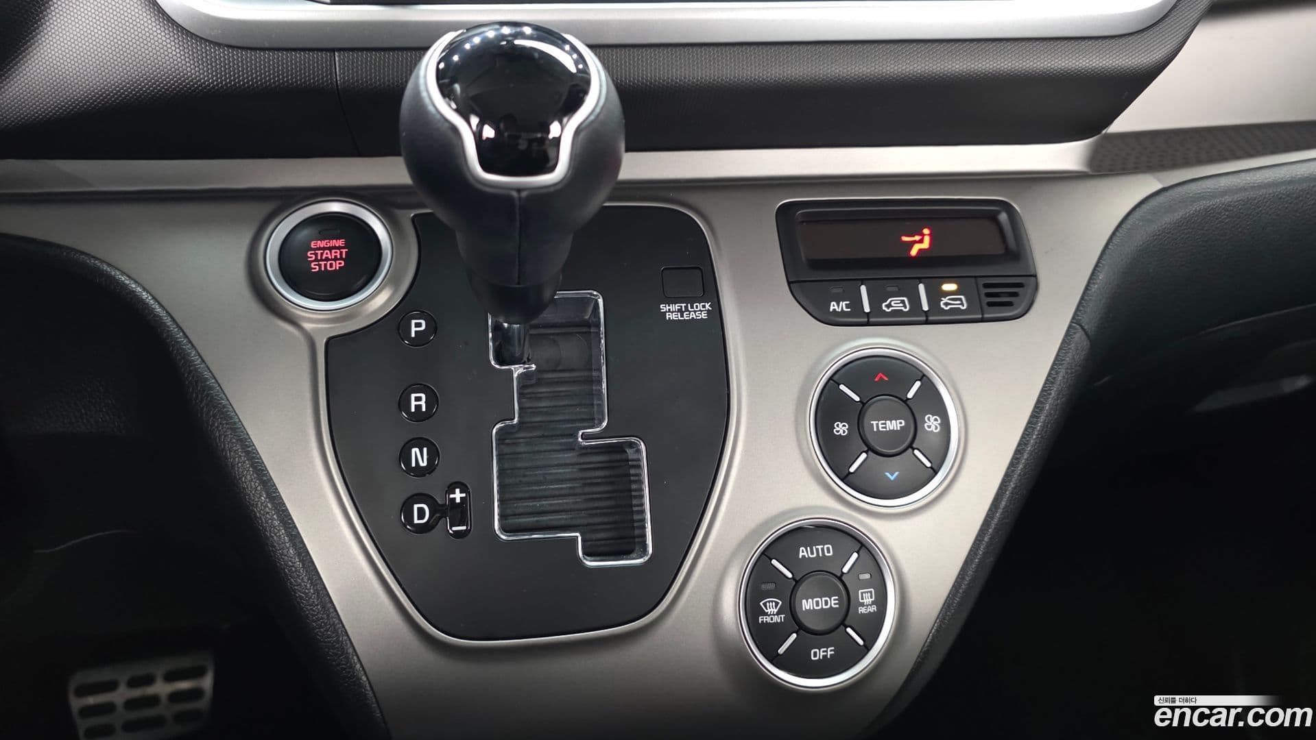 Main__Slider__Photo:RAY Kia 2021.3-8