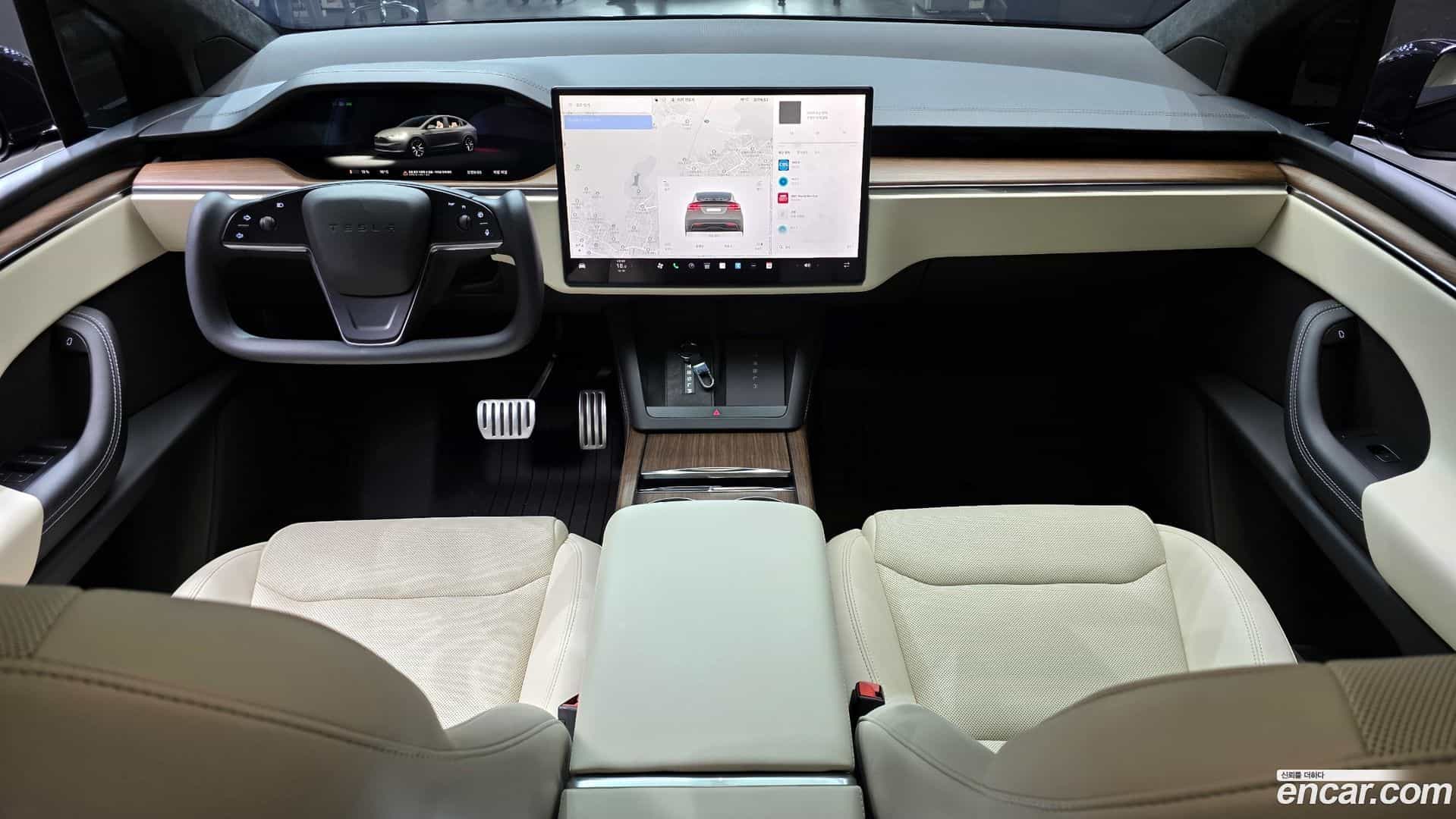 Model X Tesla 2023.5-INNER-007