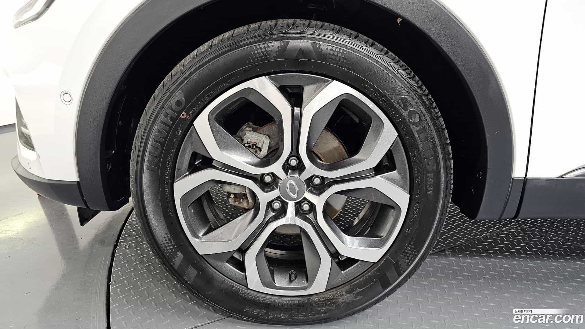 XM3 Renault-KoreaSamsung 2020.3-OUTER-005