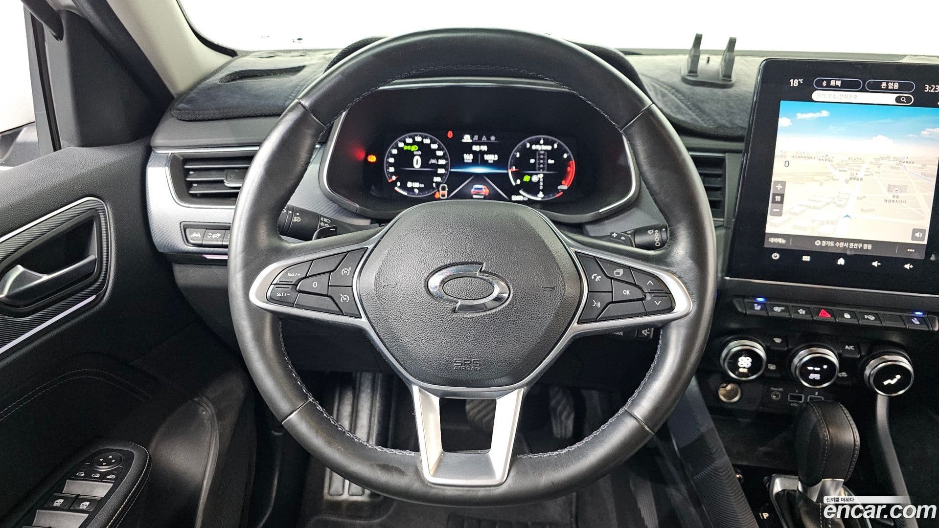 Main__Slider__Photo:XM3 Renault-KoreaSamsung 2020.3-12