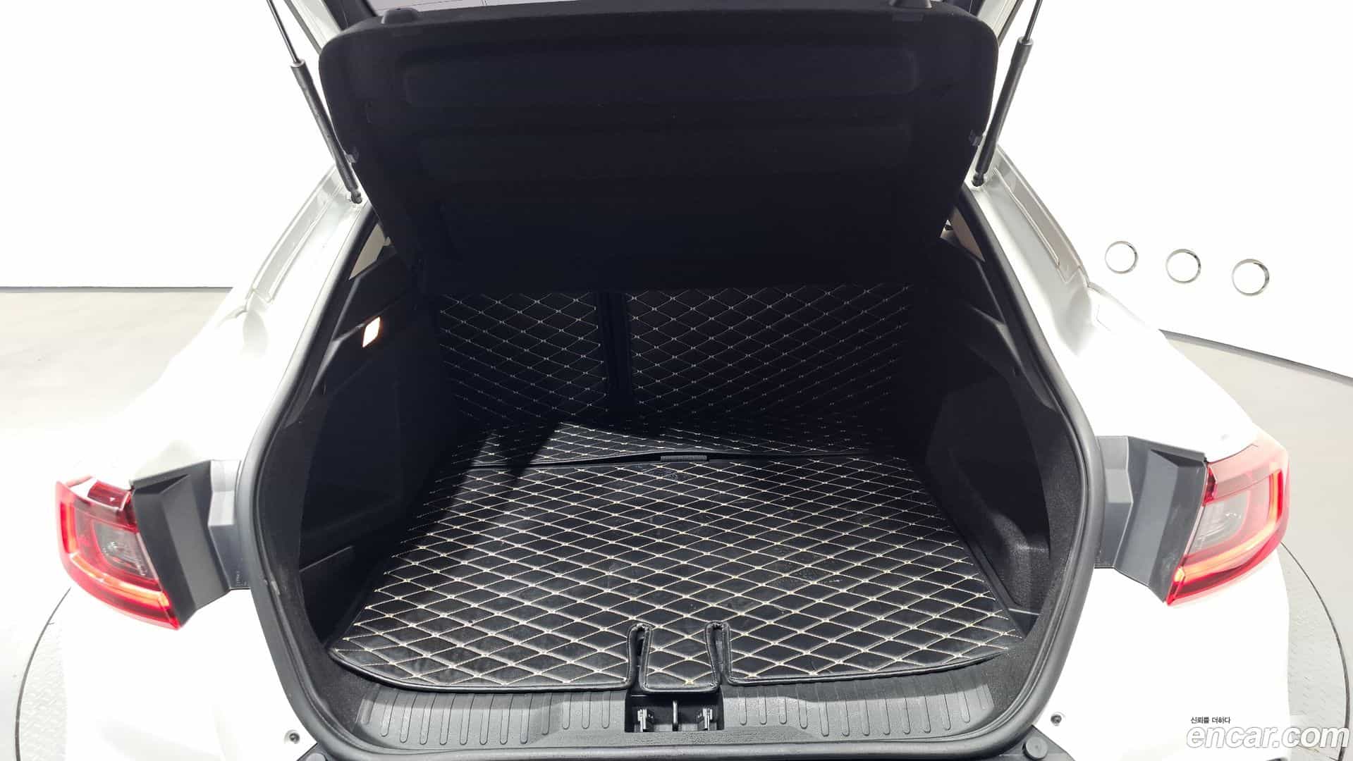 XM3 Renault-KoreaSamsung 2020.3-OPTION-024