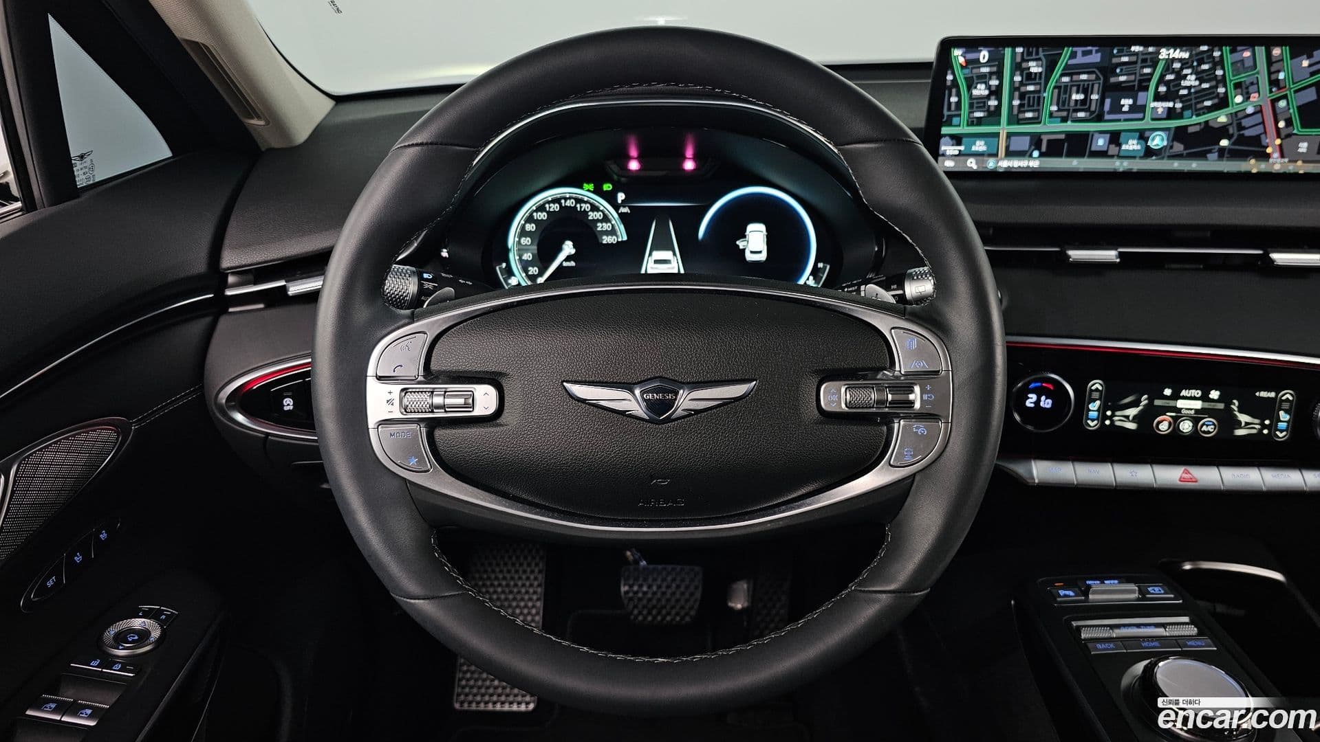 Main__Slider__Photo:GV70 Genesis 2024.2-12