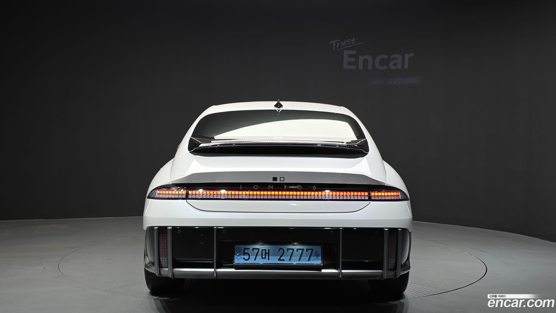 Main__Slider__Photo:Ioniq6 Hyundai 2023.11-3