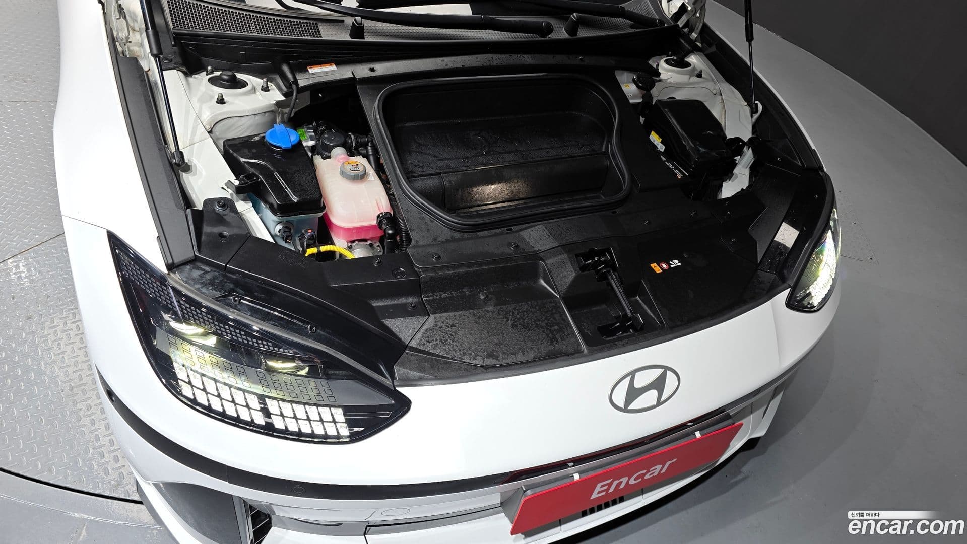 Main__Slider__Photo:Ioniq6 Hyundai 2023.11-5