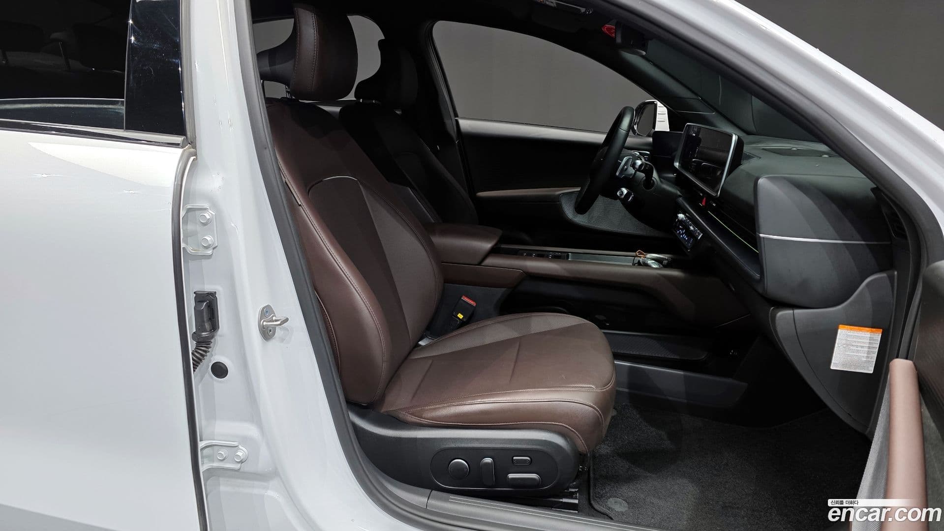 Main__Slider__Photo:Ioniq6 Hyundai 2023.11-10