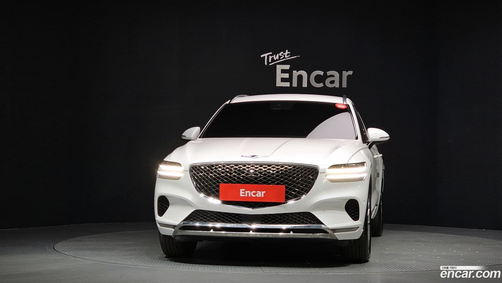 Main__Slider__Photo:GV70 Genesis 2021.2-2