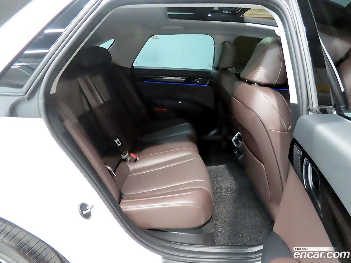 Main__Slider__Photo:Grandeur Hyundai 2024.0-7