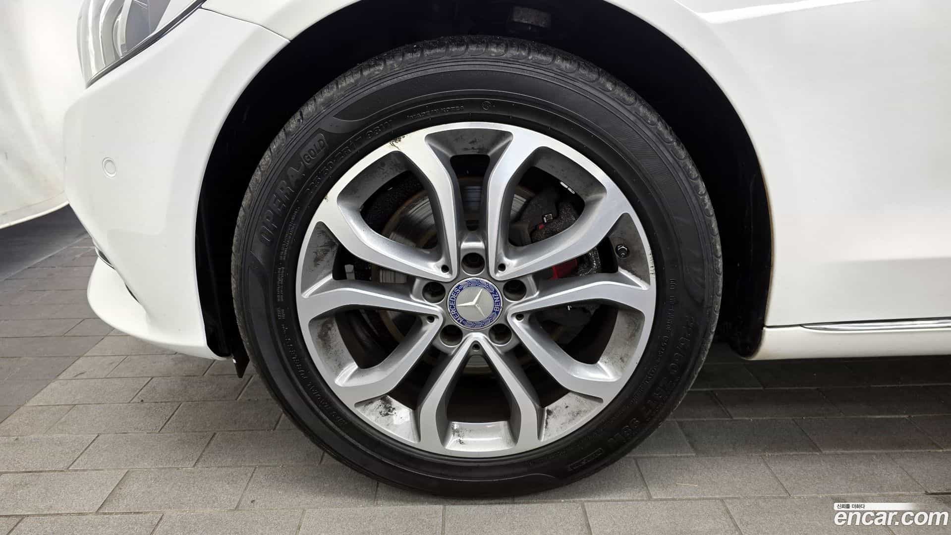 C-Class Mercedes-Benz 2014.7-OUTER-005