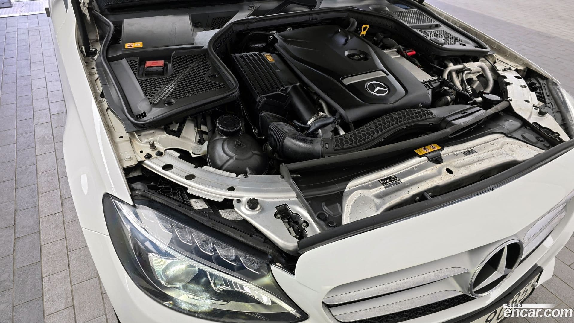 Main__Slider__Photo:C-Class Mercedes-Benz 2014.7-5