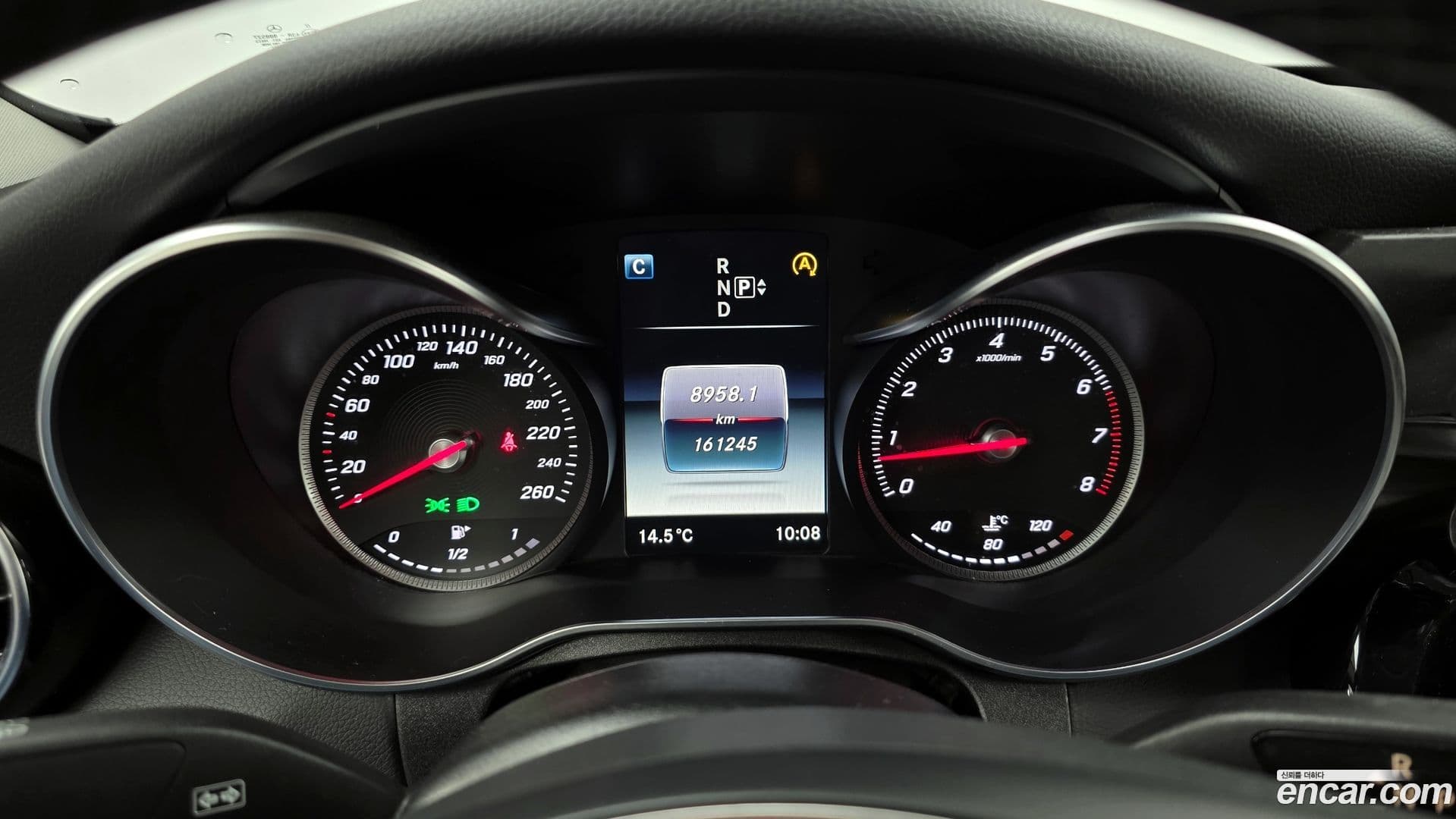 Main__Slider__Photo:C-Class Mercedes-Benz 2014.7-7