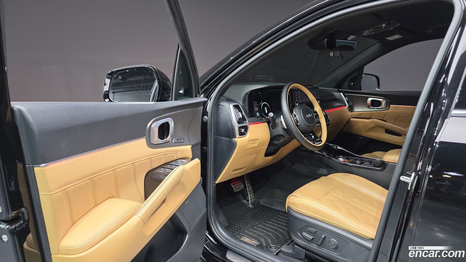 Main__Slider__Photo:Sorento Kia 2022.11-9