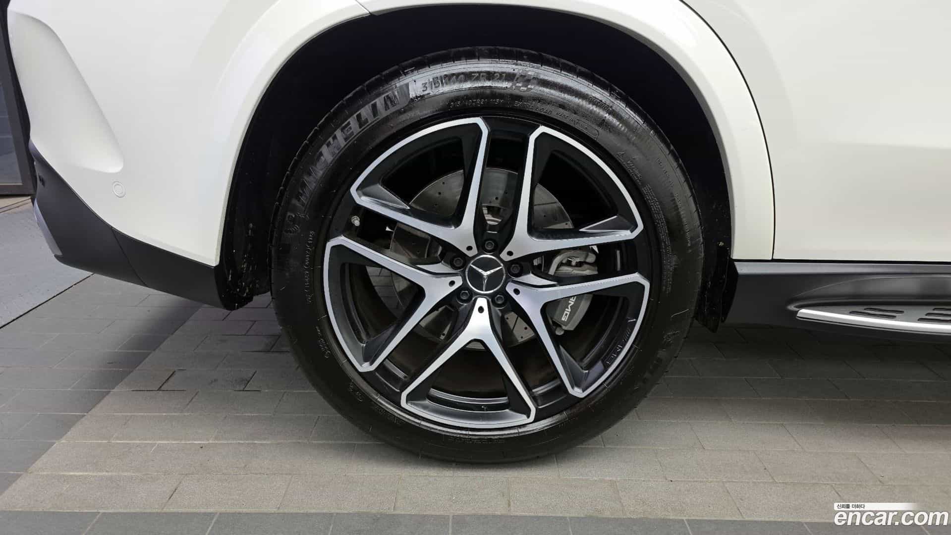 GLE-Class Mercedes-Benz 2023.7-OPTION-023