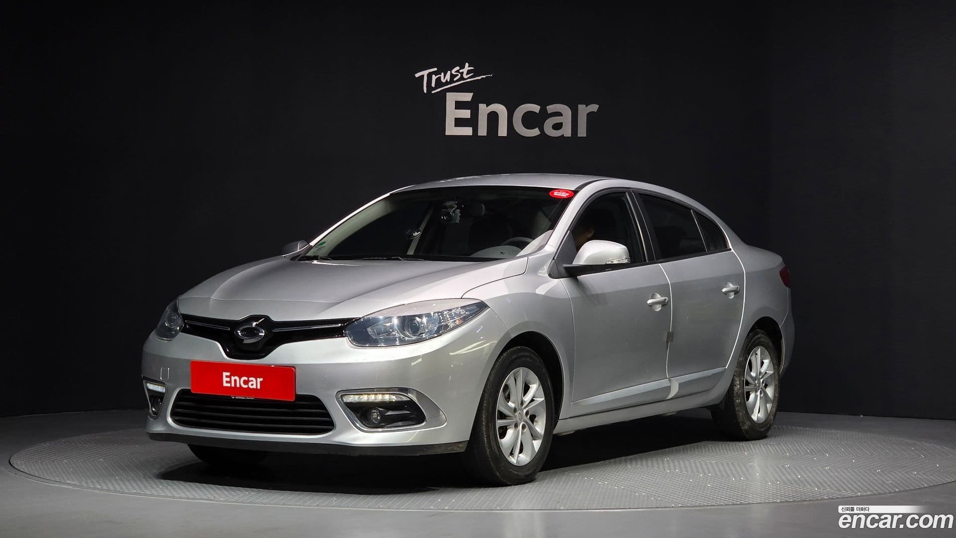 Main__Slider__Photo:SM3 Renault-KoreaSamsung 2016.9-0