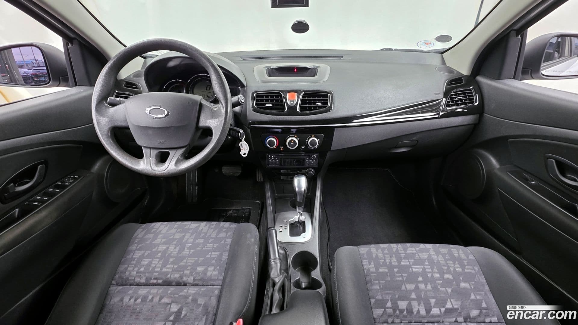 Main__Slider__Photo:SM3 Renault-KoreaSamsung 2016.9-6