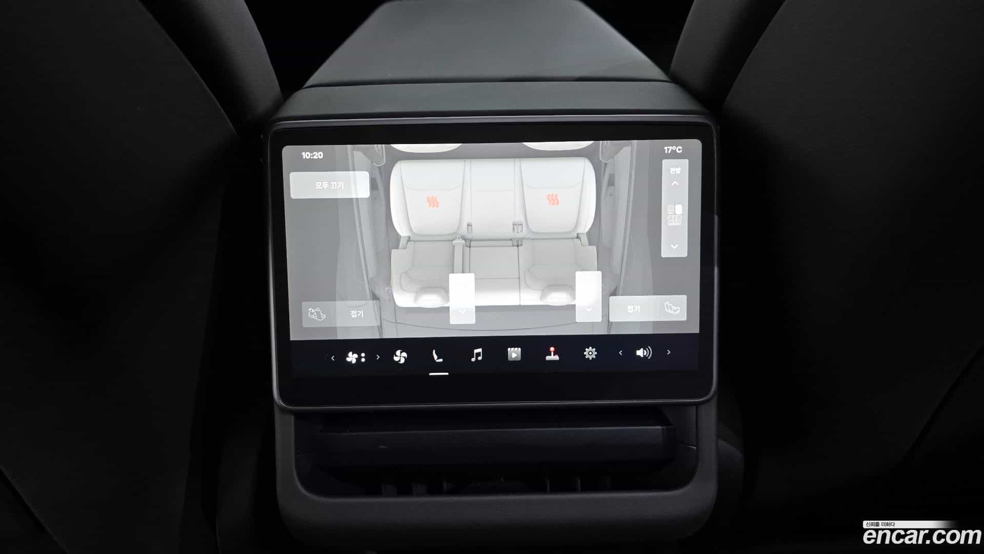 Model Y Tesla 2025.8-OPTION-023