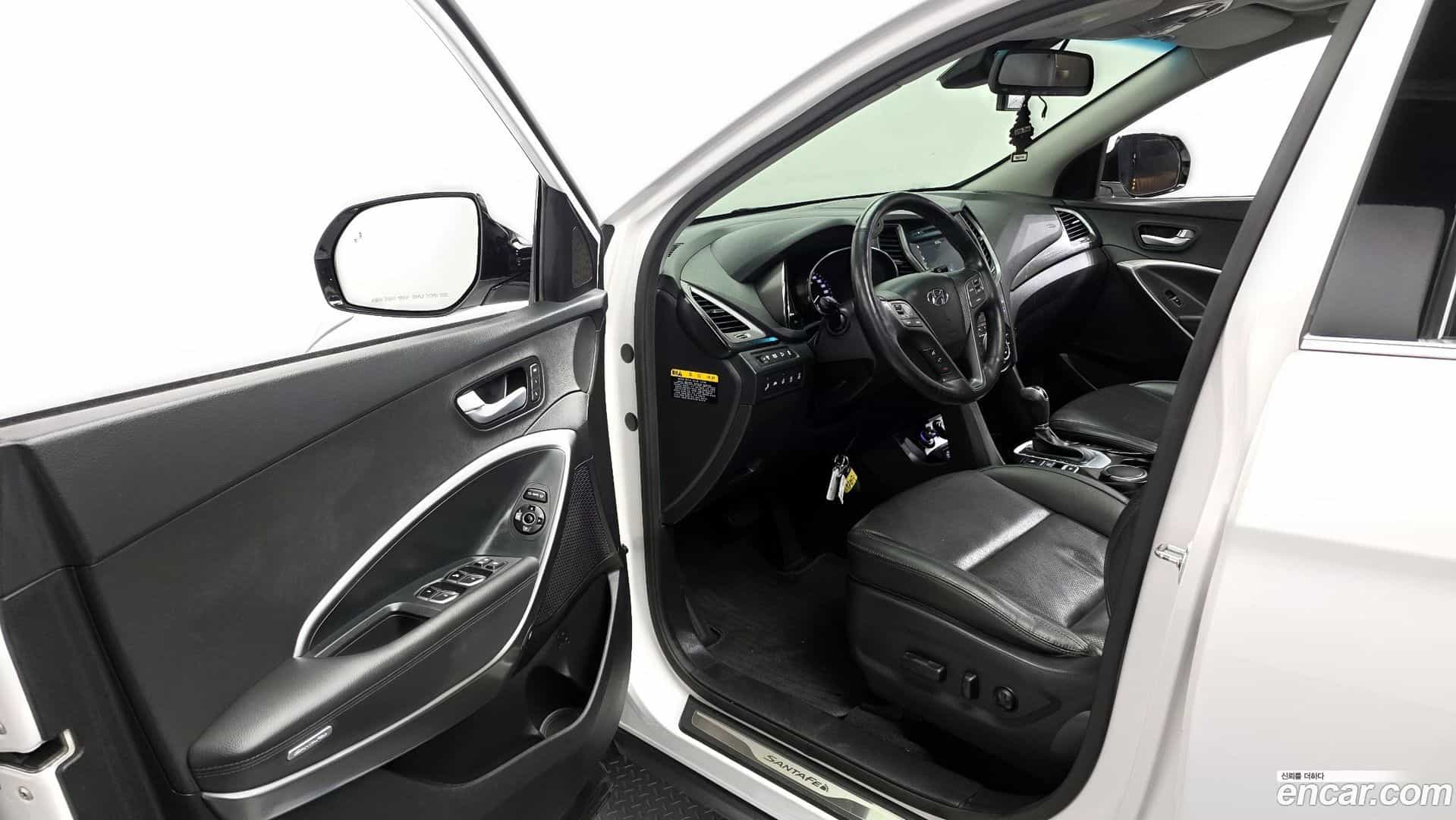 Santafe Hyundai 2015.7-INNER-010