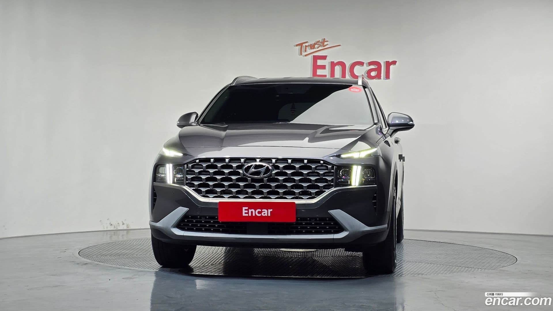 Main__Slider__Photo:Santafe Hyundai 2022.11-2