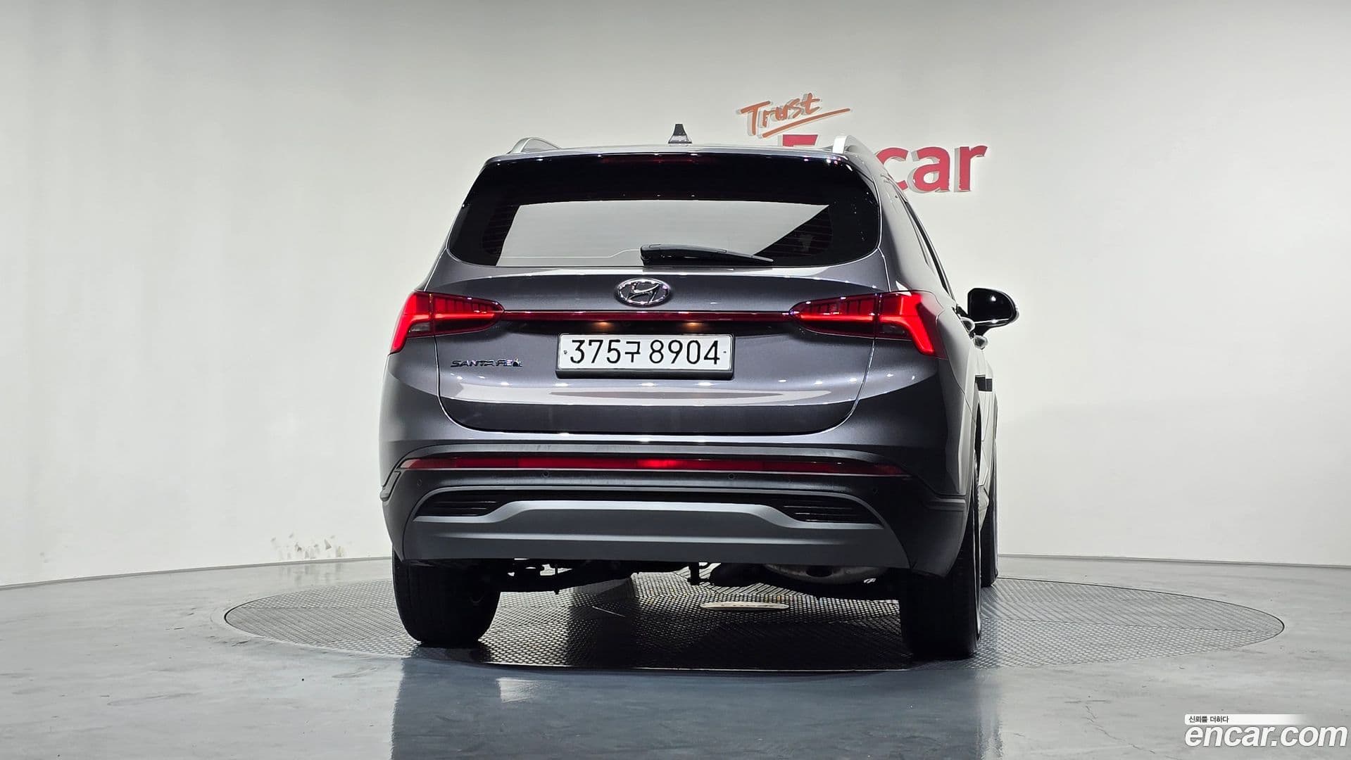 Main__Slider__Photo:Santafe Hyundai 2022.11-3