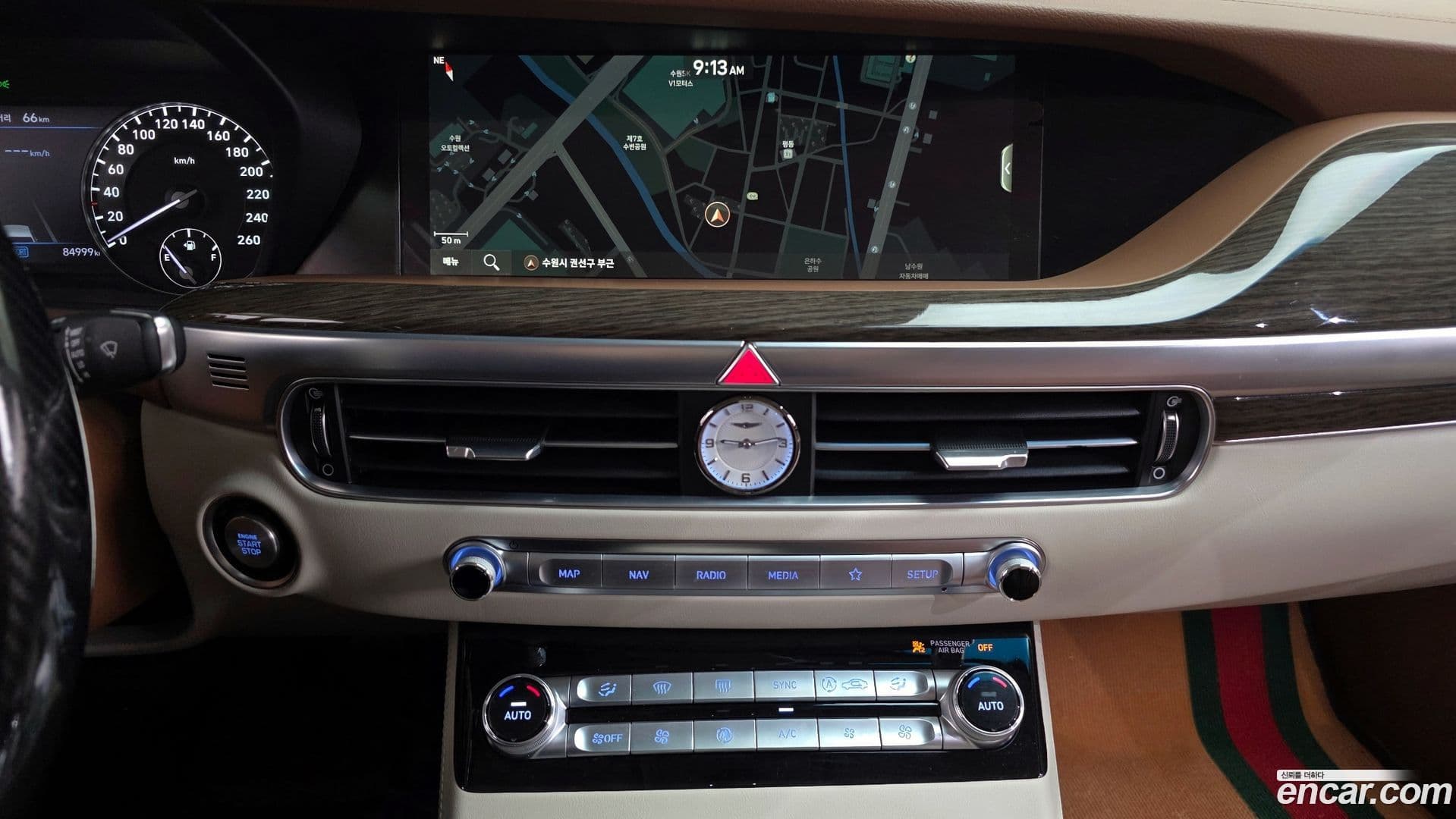 Main__Slider__Photo:G90 Genesis 2020.2-14