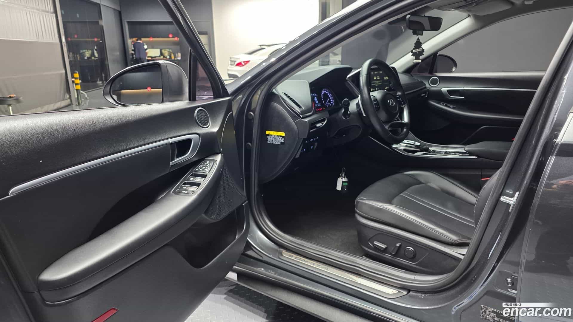 Sonata Hyundai 2019.5-INNER-010