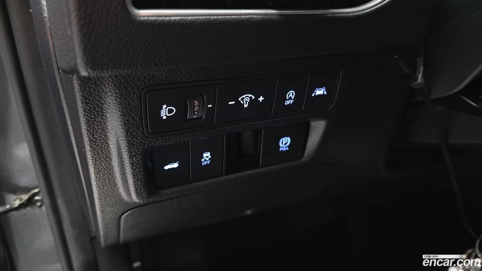 Sonata Hyundai 2019.5-OPTION-023