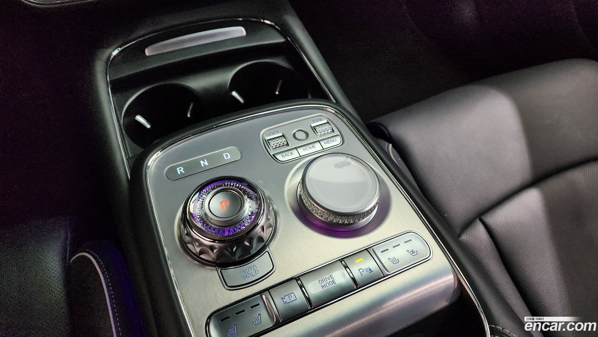 Main__Slider__Photo:G90 Genesis 2023.0-8