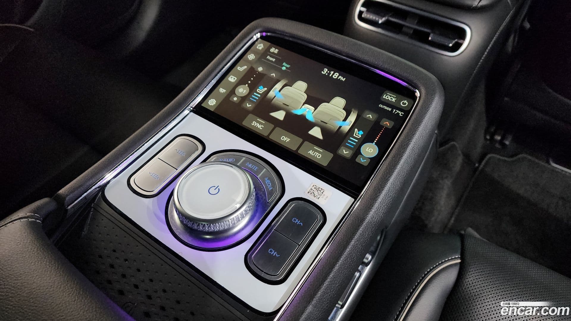 Main__Slider__Photo:G90 Genesis 2023.0-18