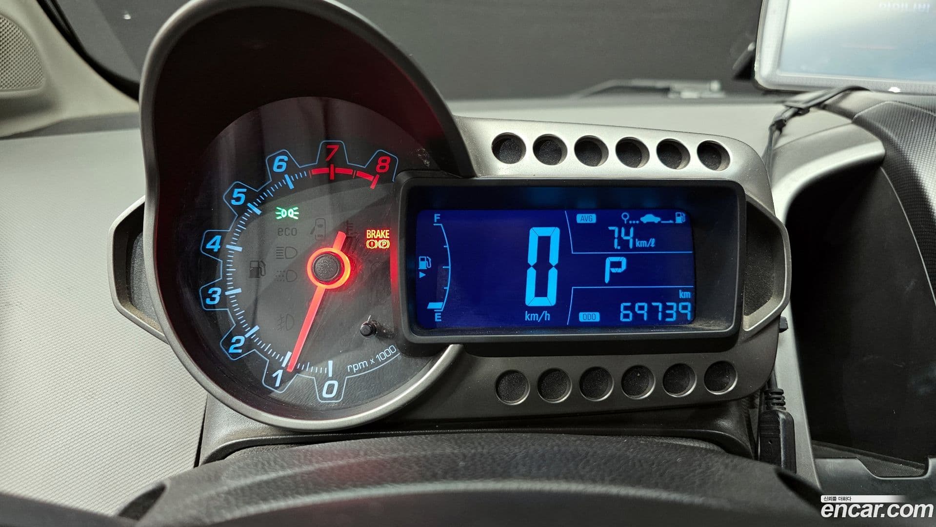 Main__Slider__Photo:Aveo ChevroletGMDaewoo 2011.4-7