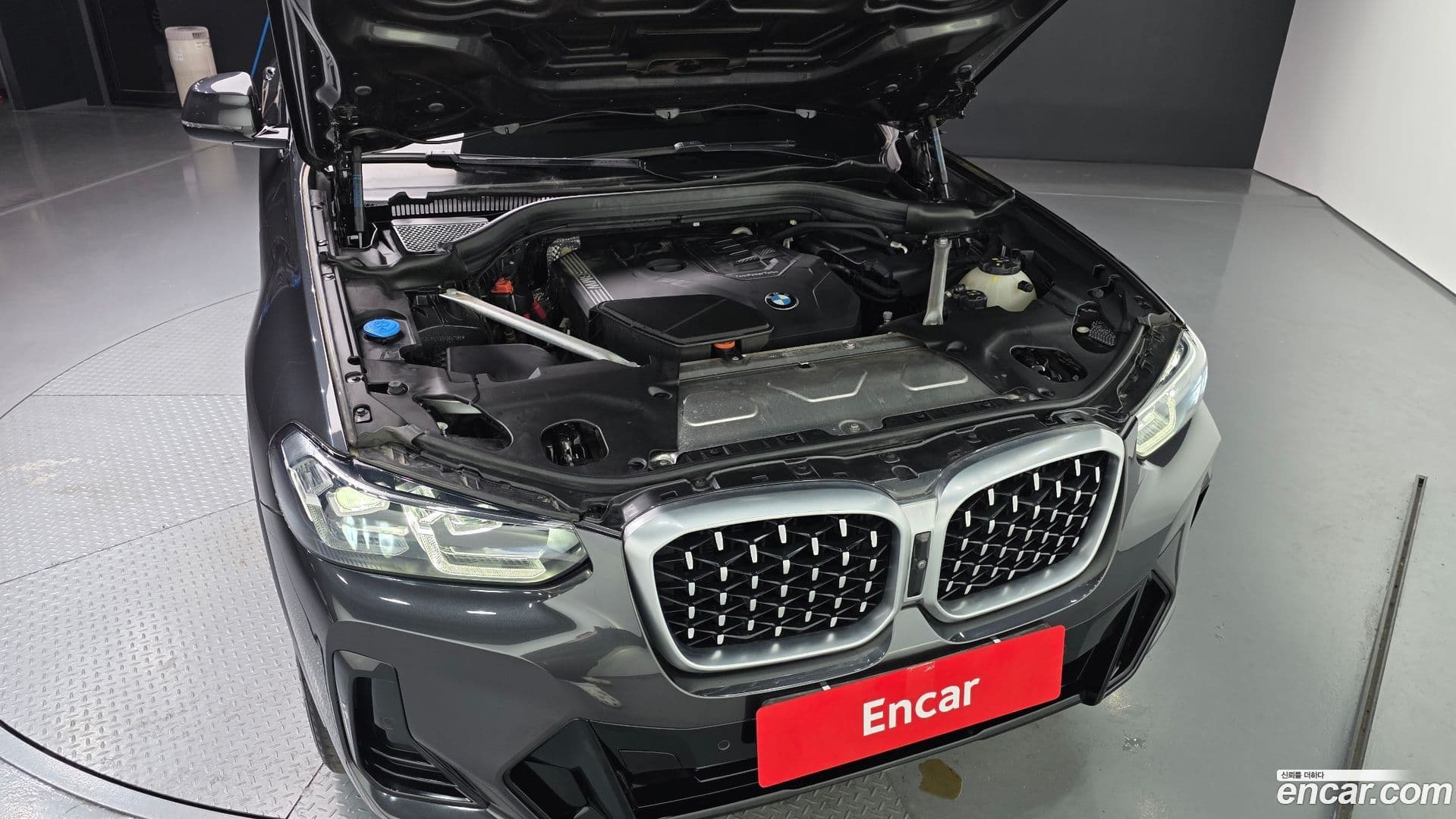 Main__Slider__Photo:X4 BMW 2023.3-5