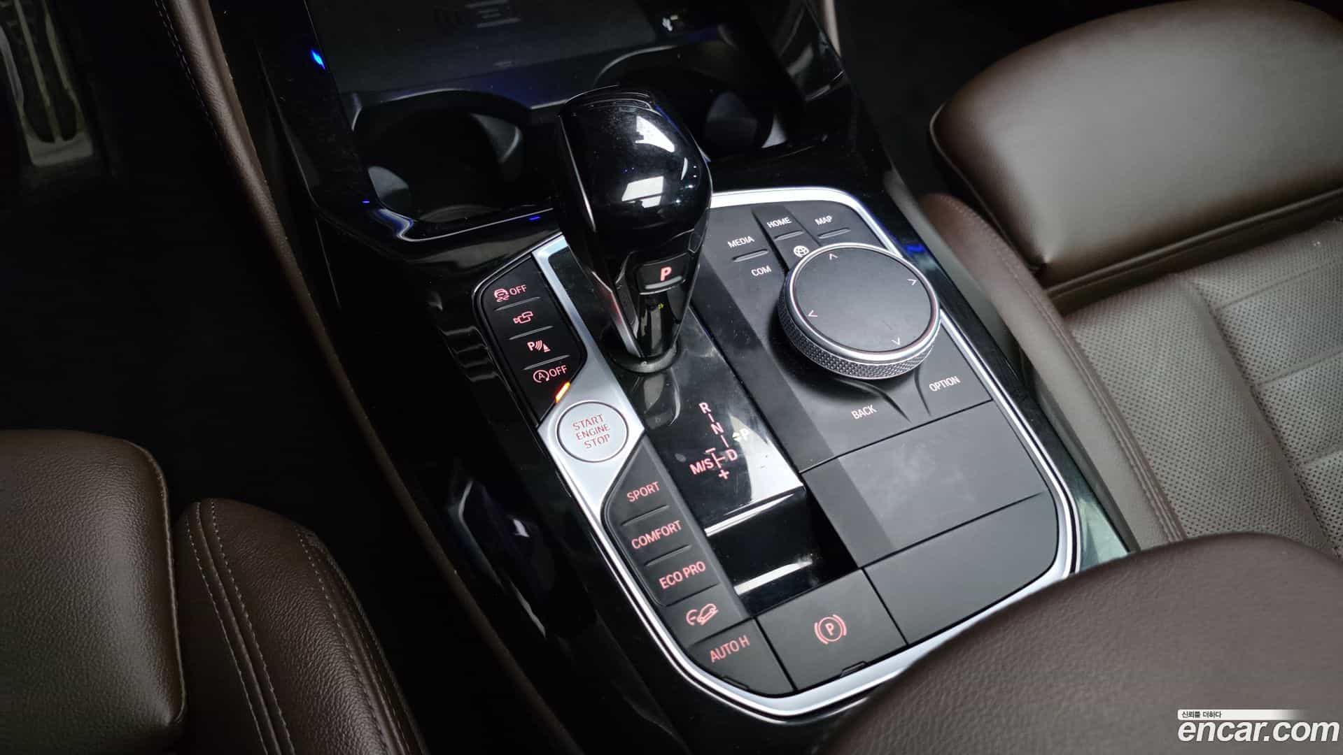 X4 BMW 2023.3-INNER-009