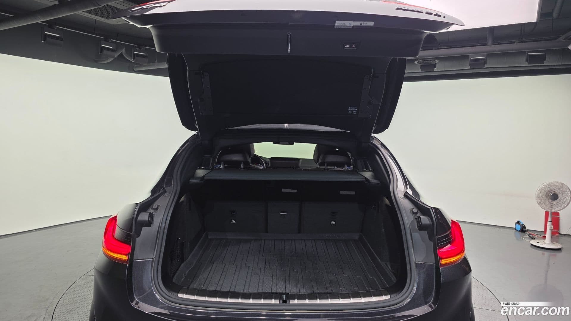 Main__Slider__Photo:X4 BMW 2023.3-19