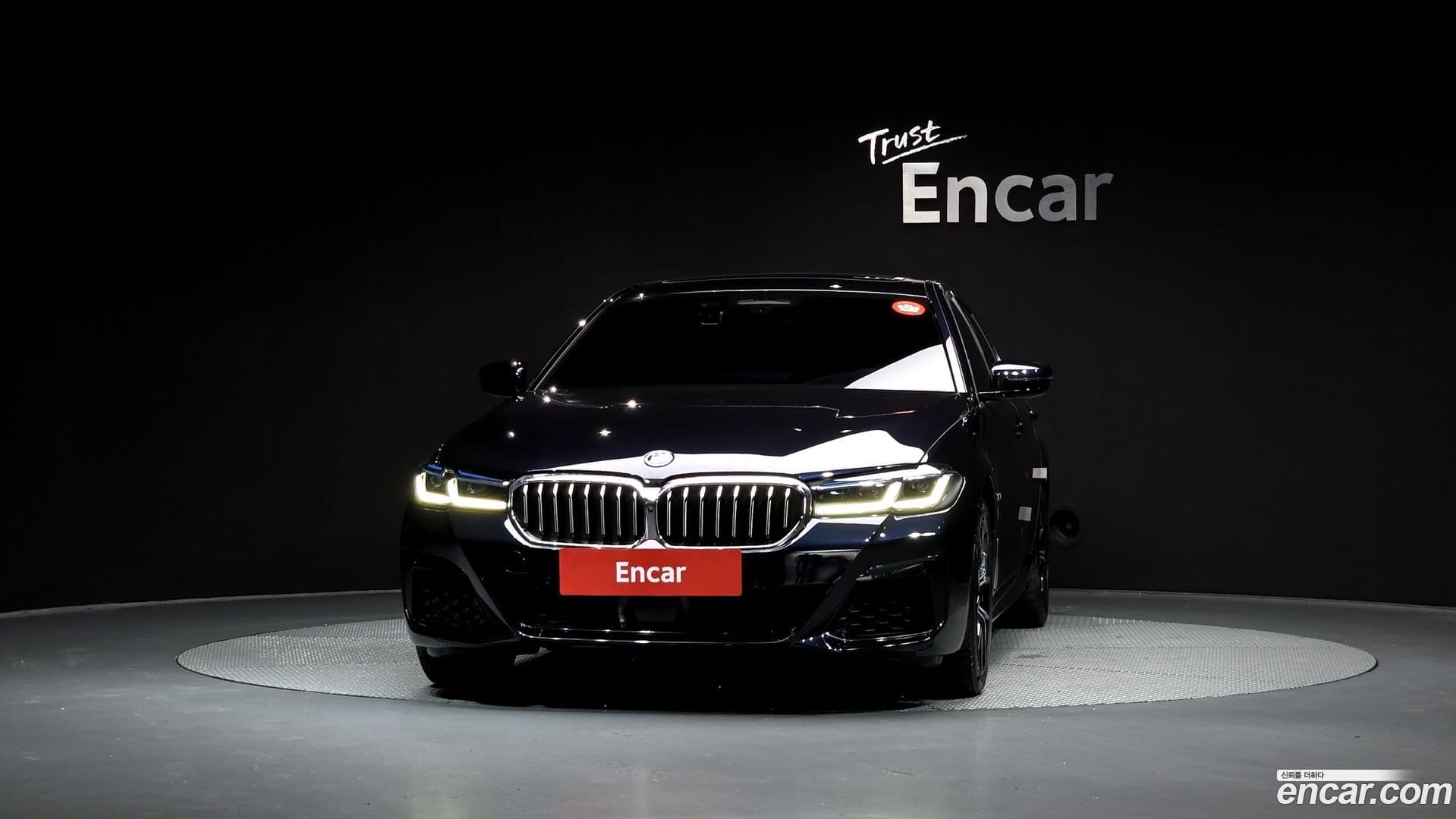 Main__Slider__Photo:5-Series BMW 2022.3-2