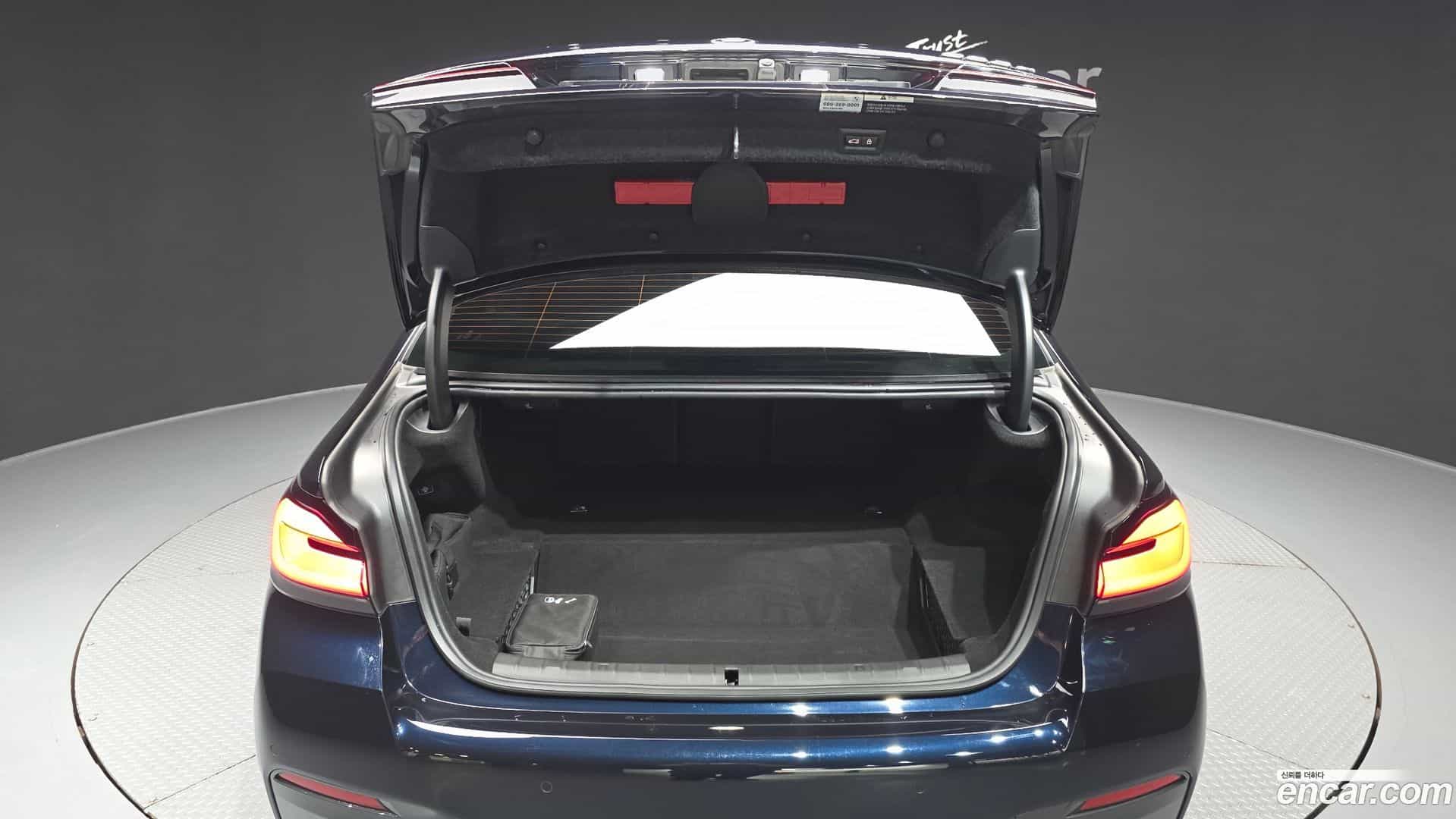 5-Series BMW 2022.3-OPTION-024