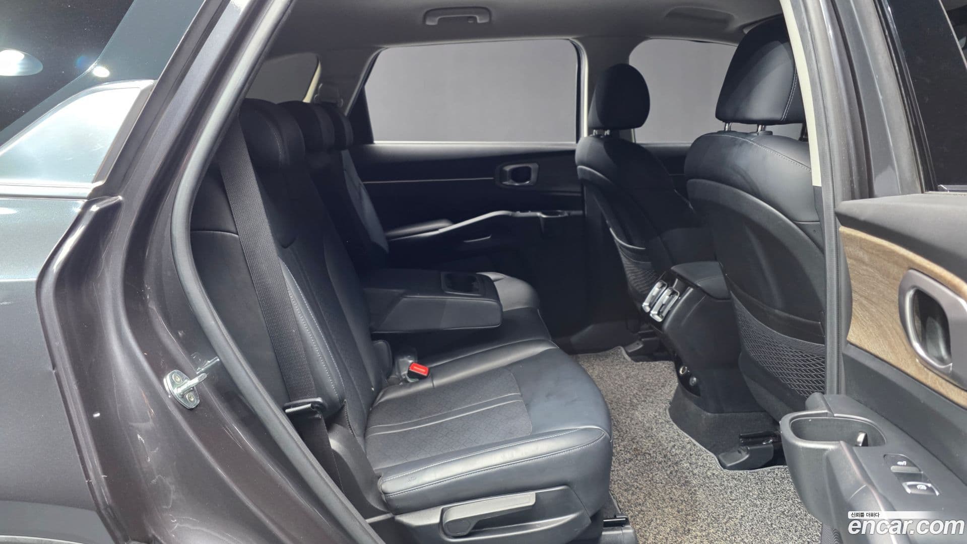 Main__Slider__Photo:Sorento Kia 2021.11-11