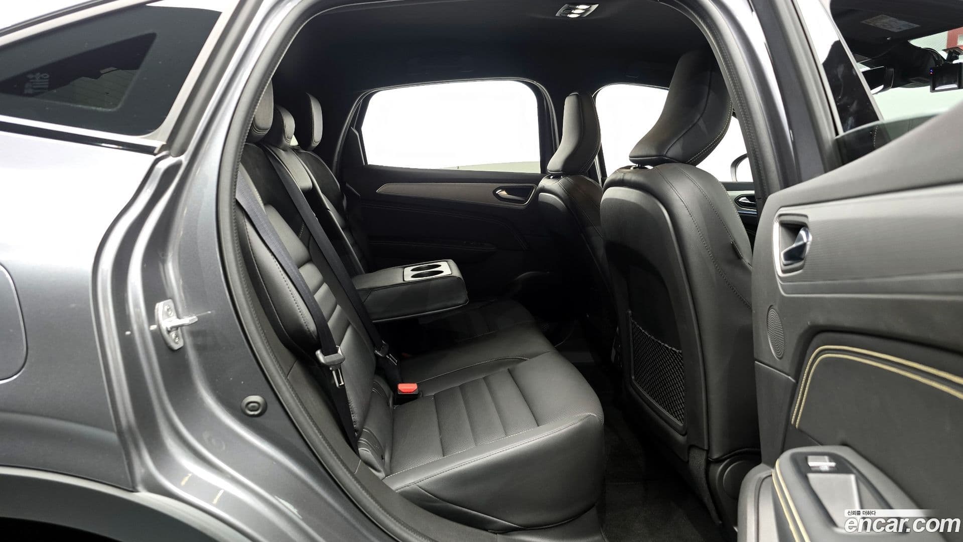 Main__Slider__Photo:Arkana Renault-KoreaSamsung 2024.9-11