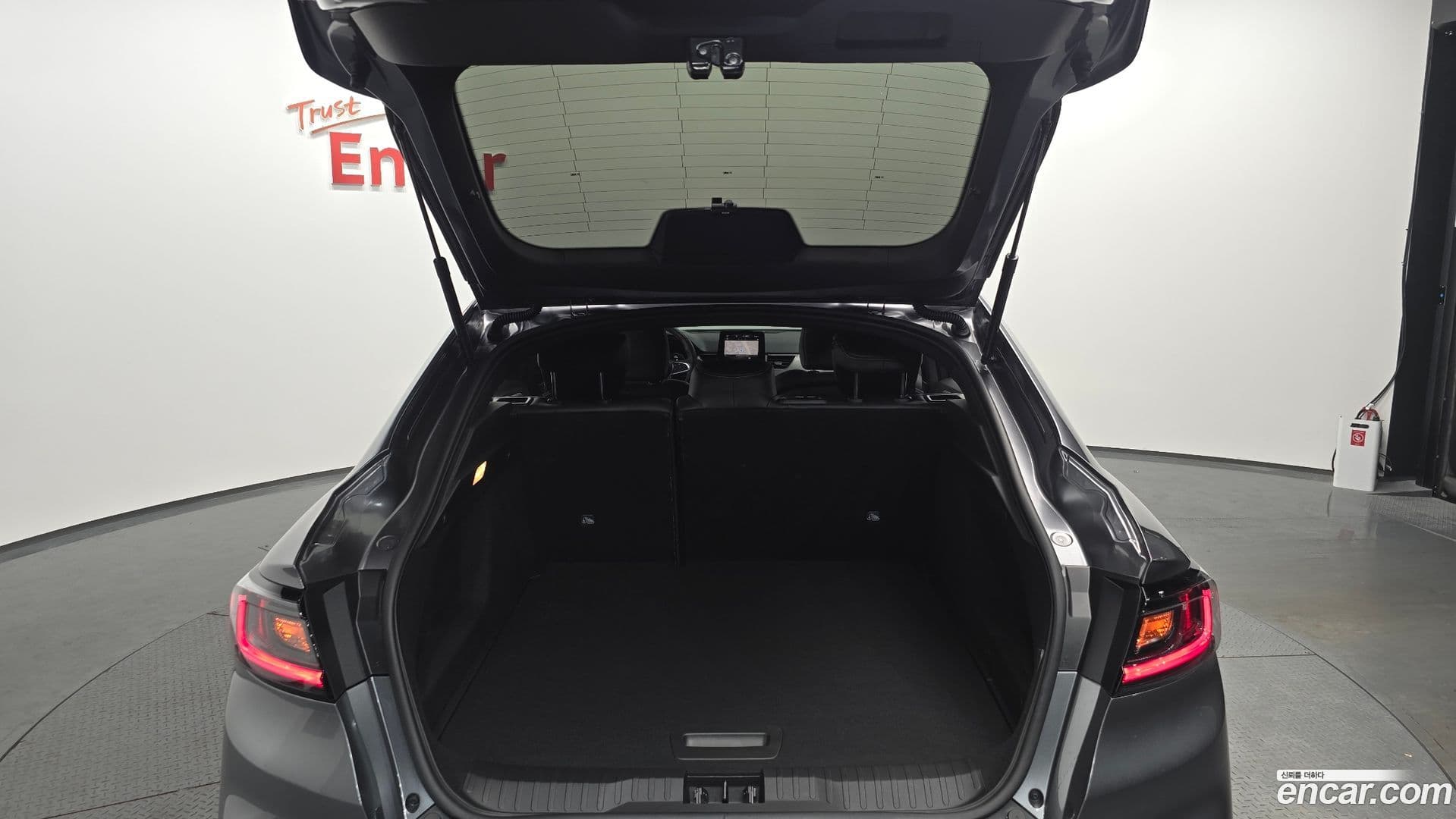 Main__Slider__Photo:Arkana Renault-KoreaSamsung 2024.9-19