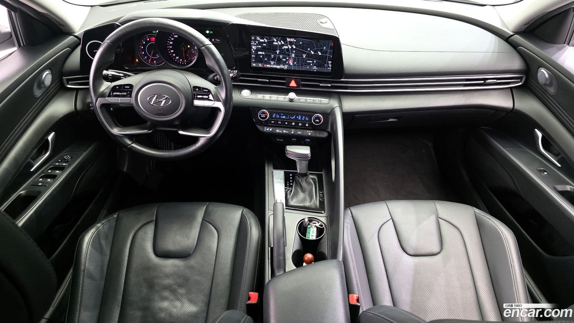 Main__Slider__Photo:AVANTE Hyundai 2020.5-6