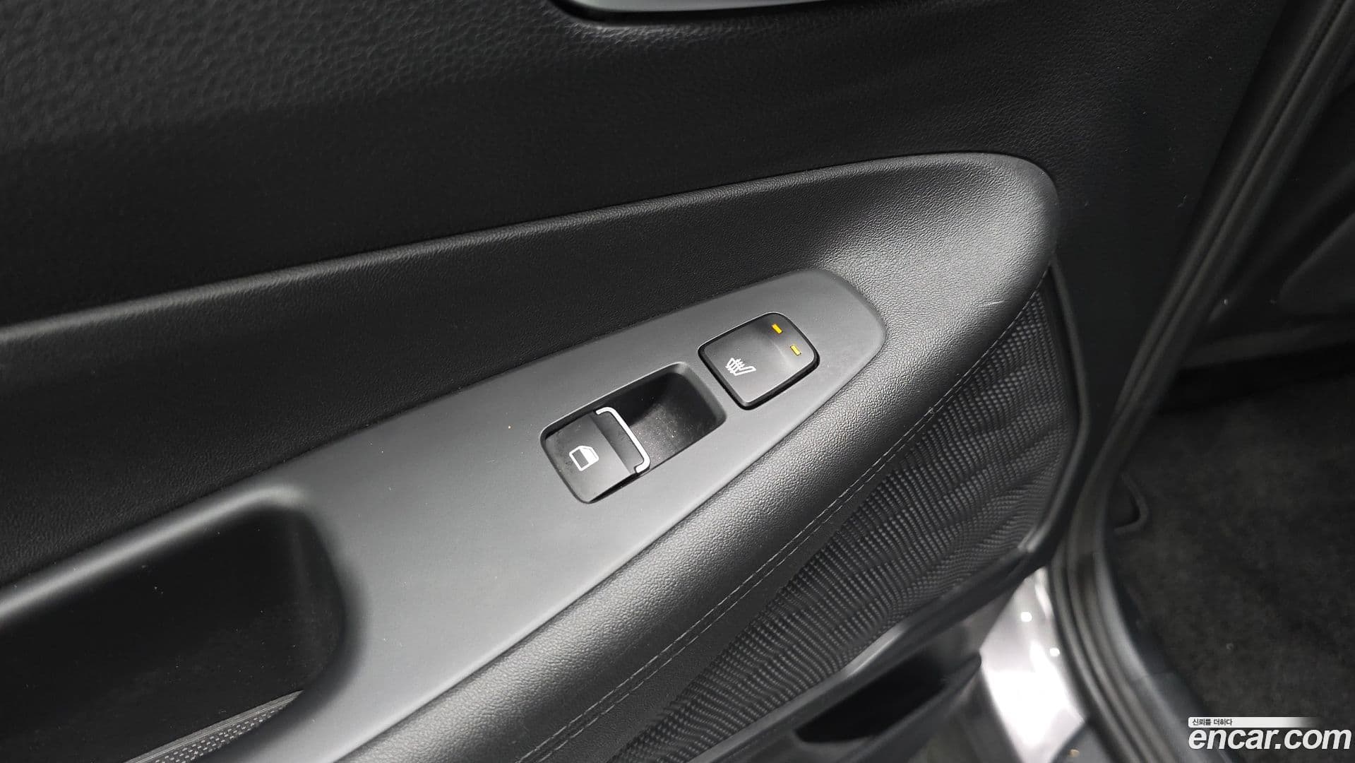 Main__Slider__Photo:Santafe Hyundai 2022.10-18