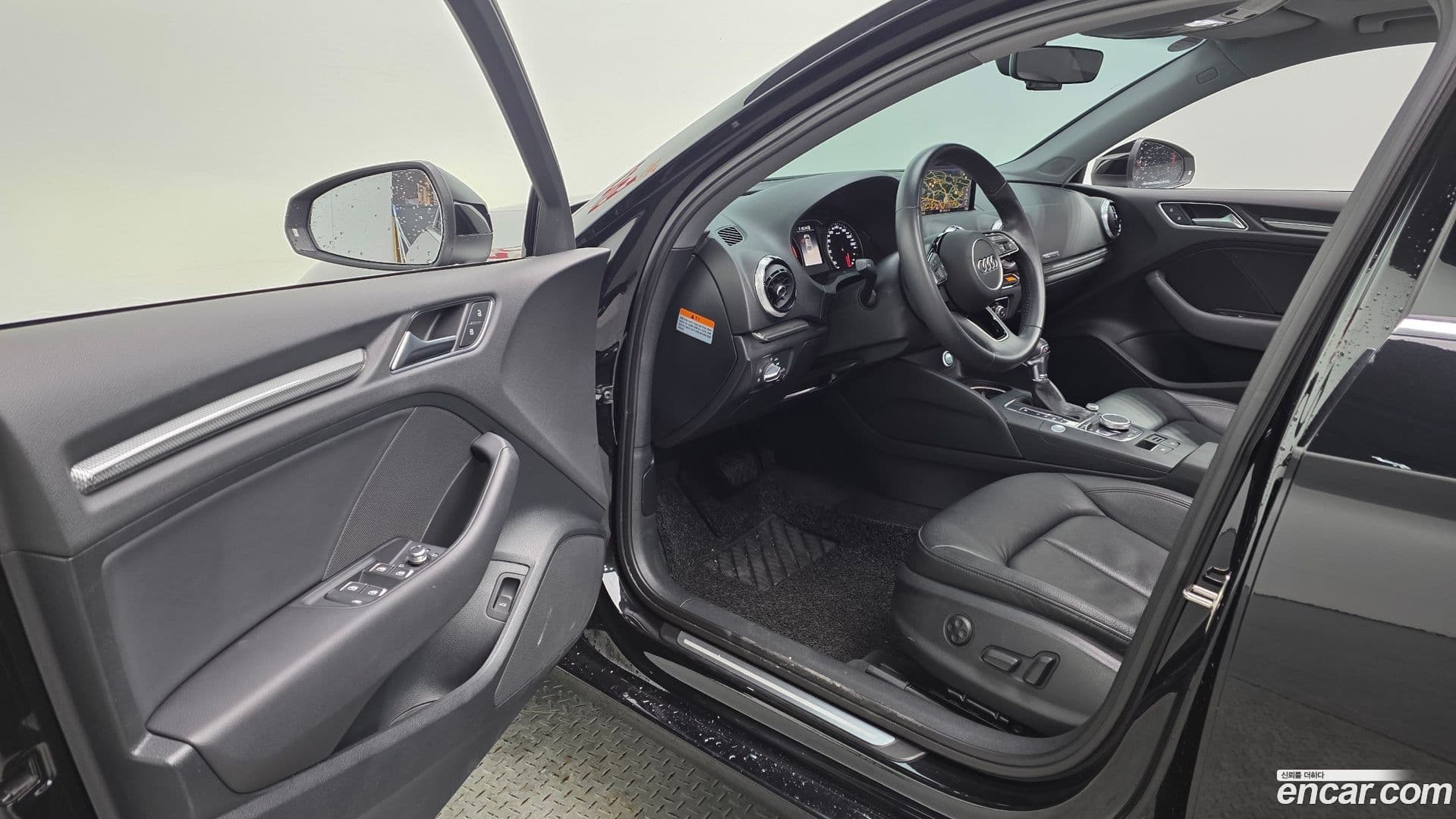 Main__Slider__Photo:A3 Audi 2018.8-9