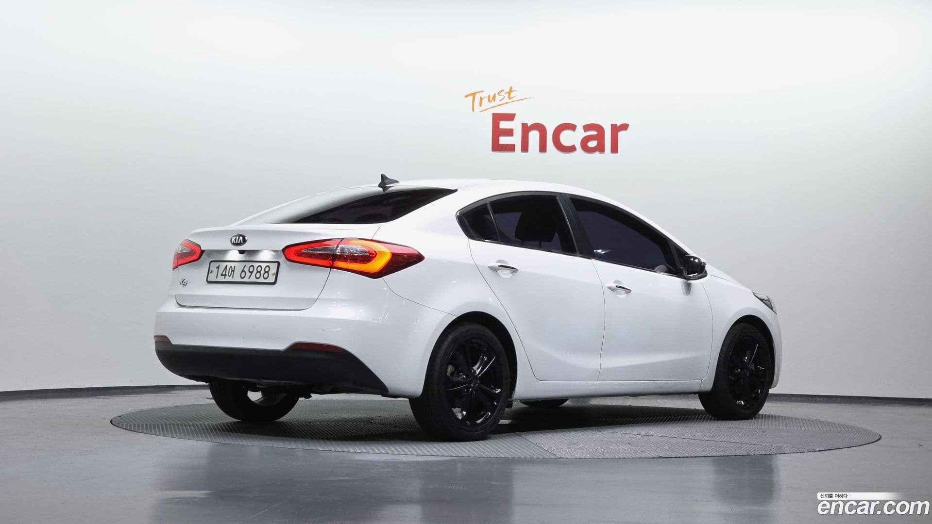 Main__Slider__Photo:K3 Kia 2014.9-1