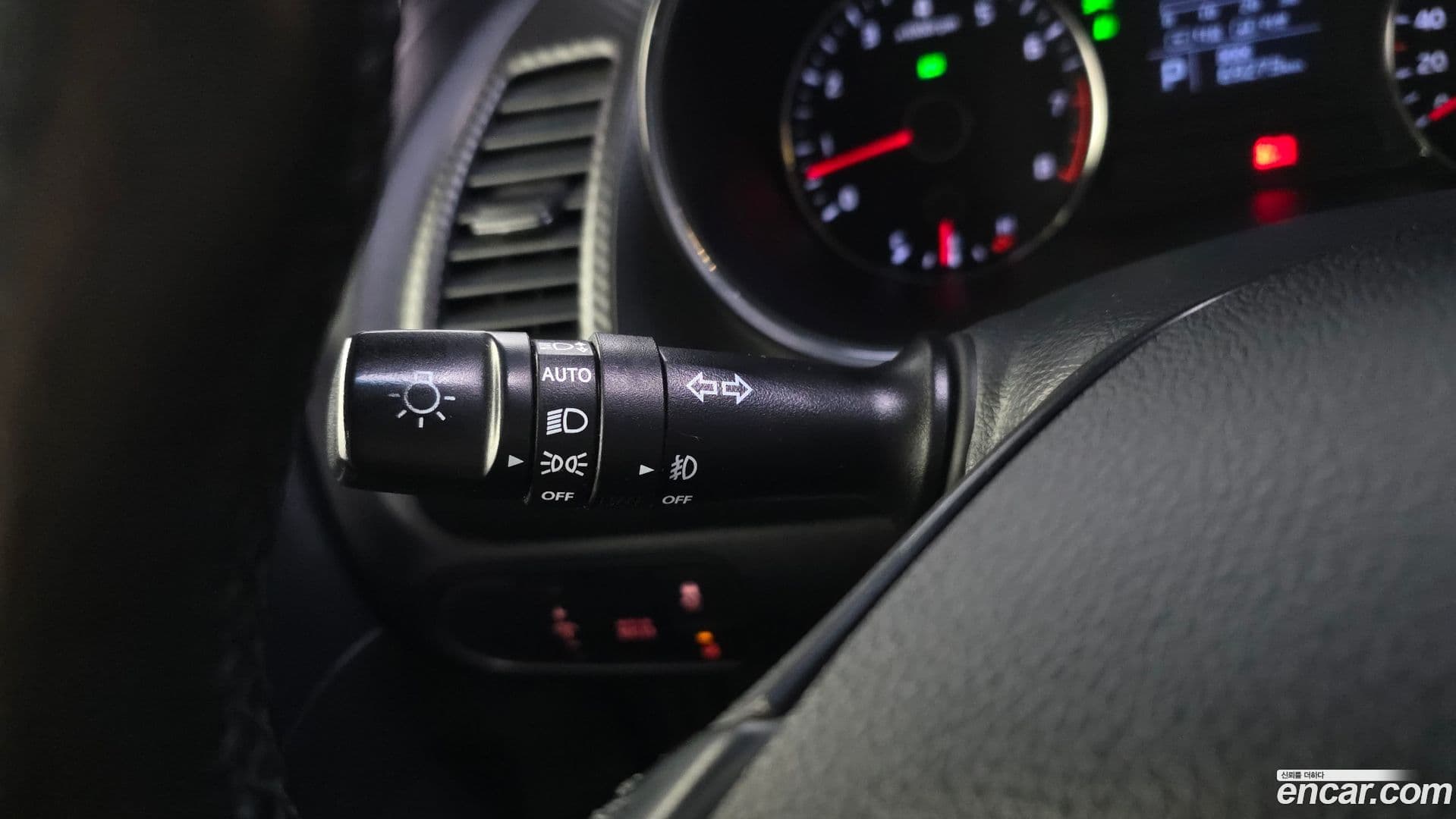 Main__Slider__Photo:K3 Kia 2014.9-17
