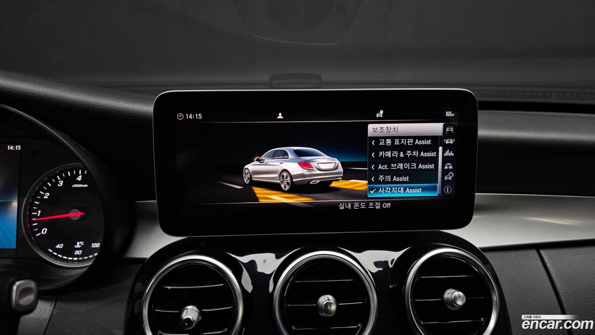 C-Class Mercedes-Benz 2019.10-OPTION-021