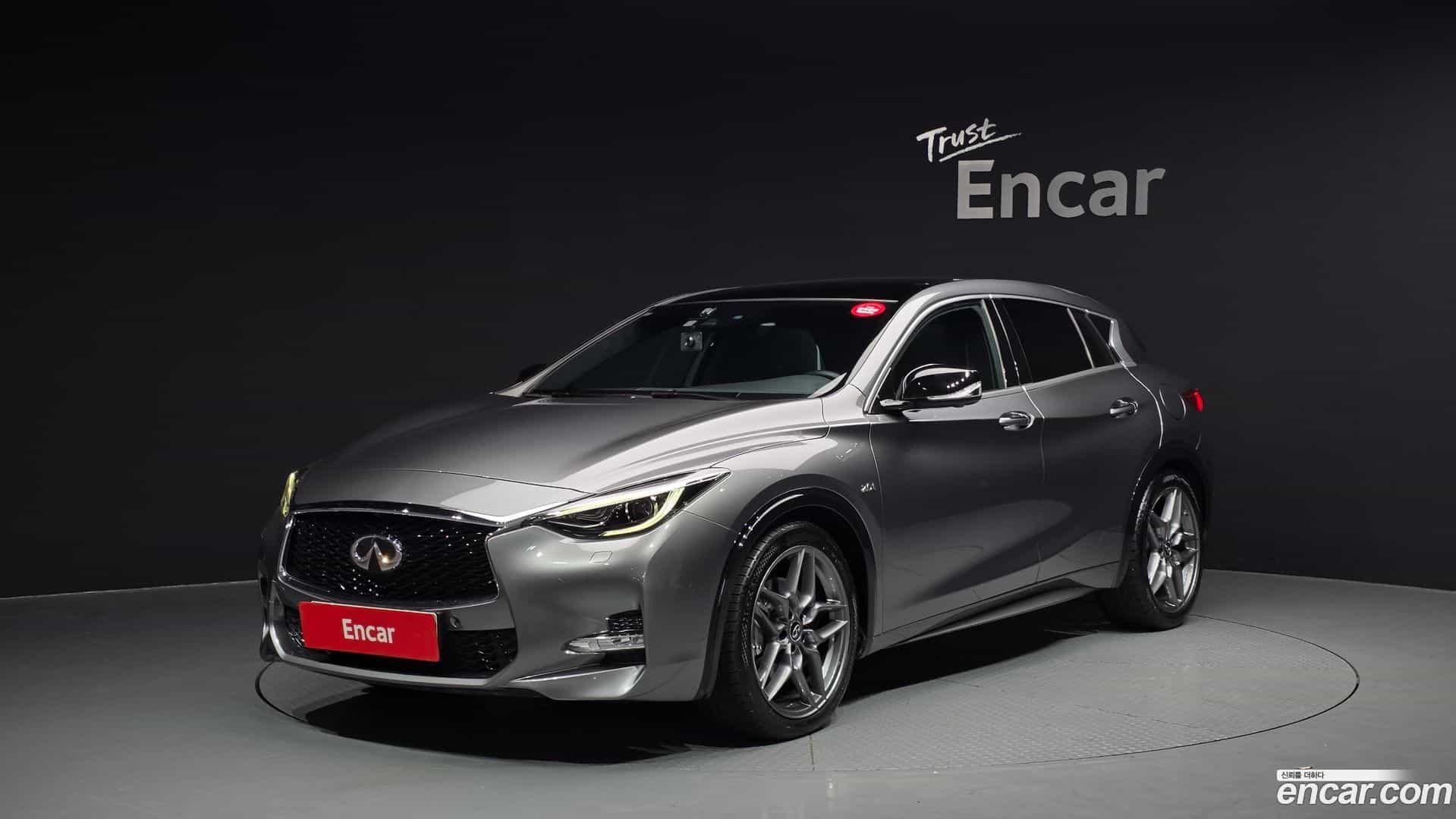 Q30 Infiniti 2017.3-OUTER-001