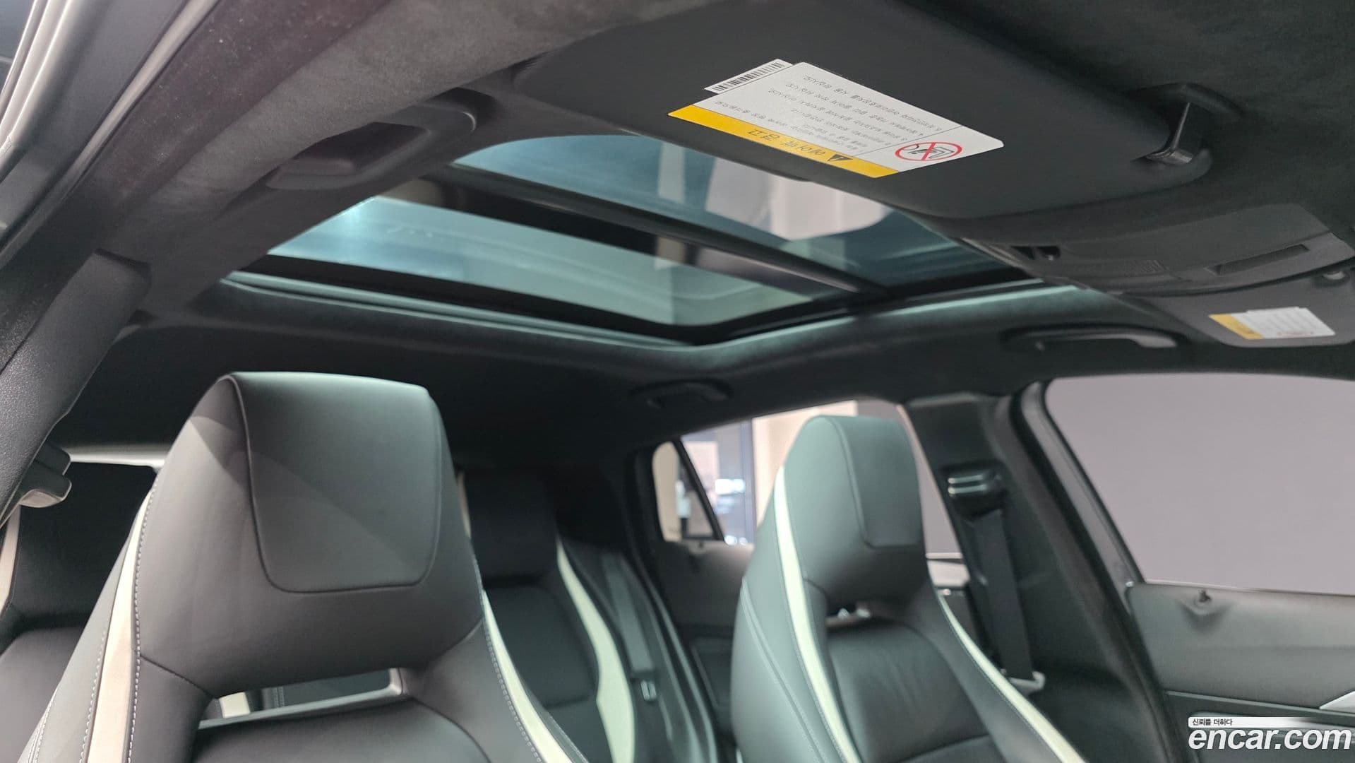 Main__Slider__Photo:Q30 Infiniti 2017.3-16