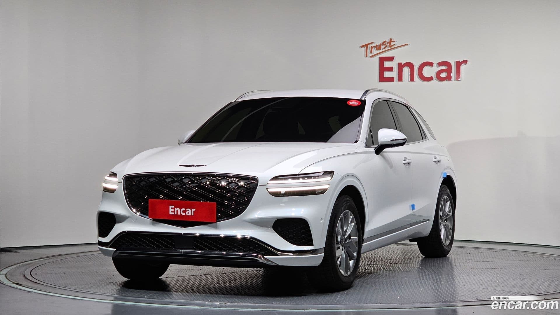 Main__Slider__Photo:GV70 Genesis 2025.4-0